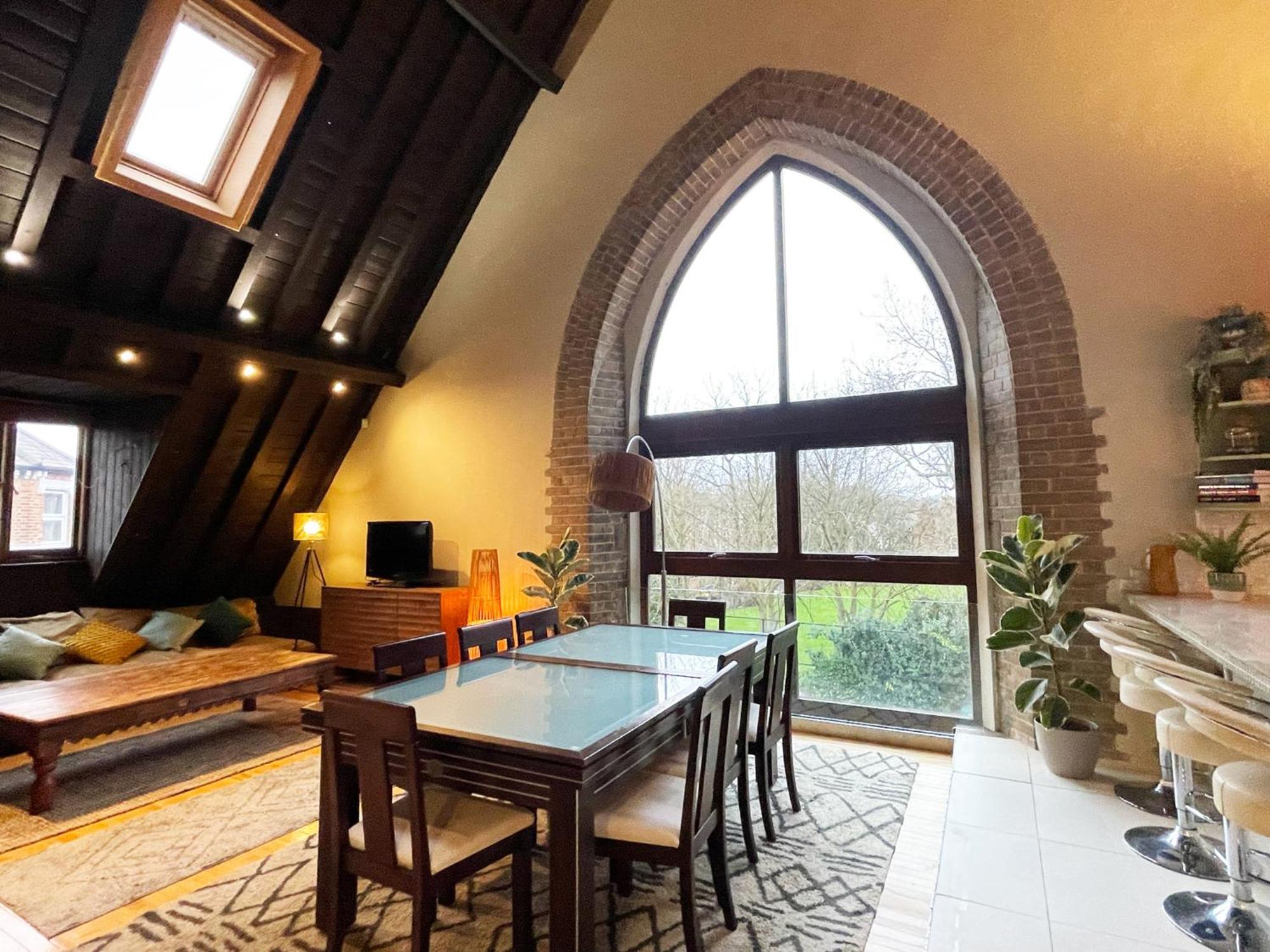 Unique Crystal Palace Park Church Conversion Apartman London Kültér fotó